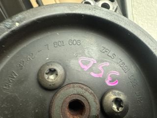 bontott BMW 3 E90 Kormányszervó Motor (Hidraulikus)