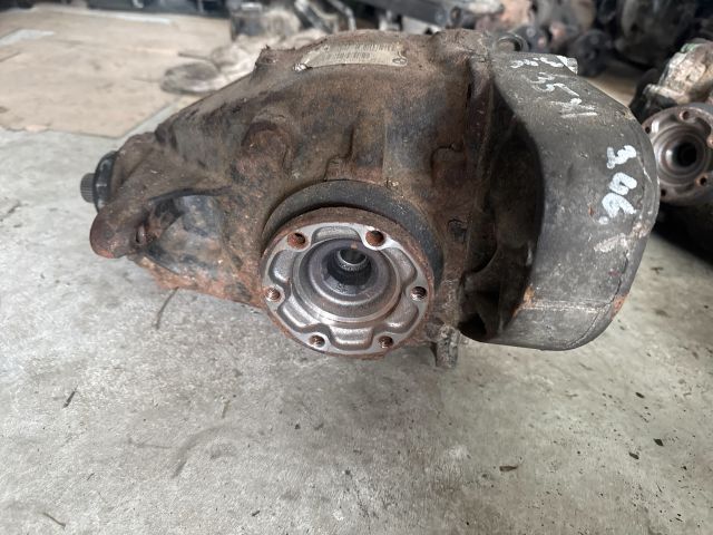 bontott BMW 3 E90 Hátsó Differenciálmű