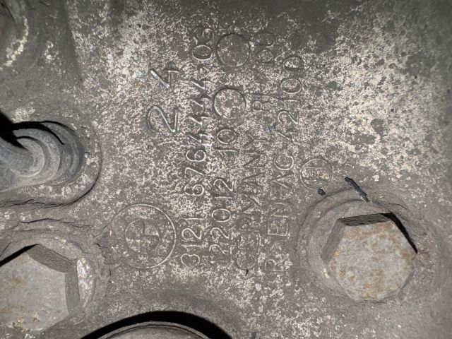 bontott BMW 3 E90 Jobb első Csonkállvány Kerékaggyal