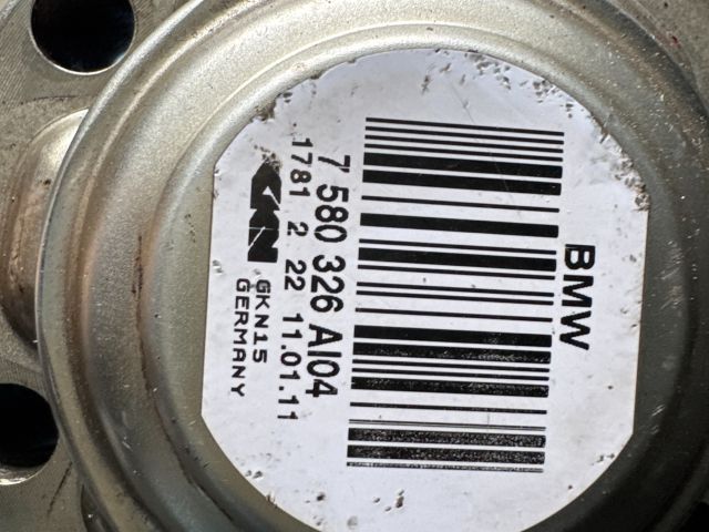 bontott BMW 3 E90 Jobb hátsó Féltengely