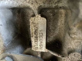 bontott BMW 3 E90 Motor (Fűzött blokk hengerfejjel)