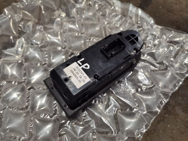 bontott BMW 3 E90 Ablakemelő és Tükör Kapcsoló