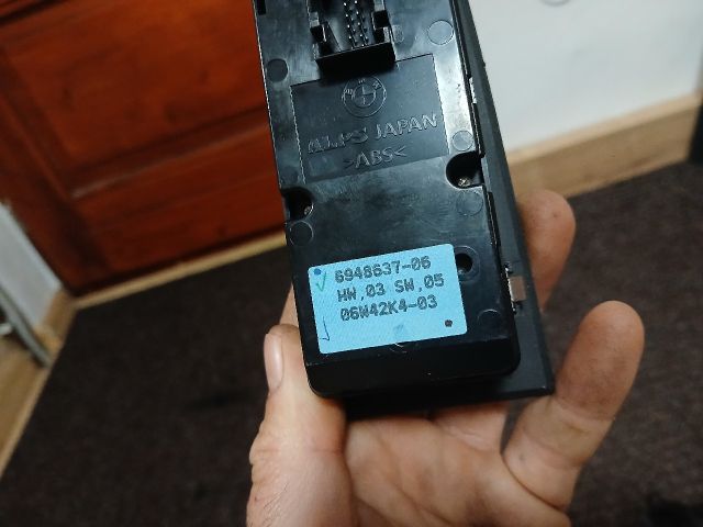 bontott BMW 3 E90 Ablakemelő Kapcsoló Négyes / Kettes