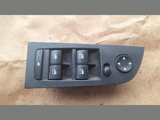 bontott BMW 3 E90 Ablakemelő Kapcsoló Négyes / Kettes