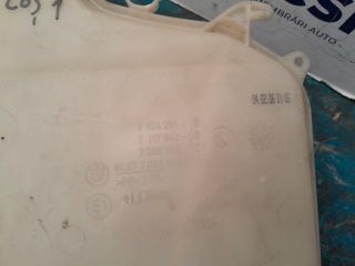 bontott BMW 3 E90 Ablakmosó Tartály