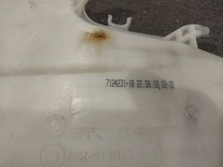 bontott BMW 3 E90 Ablakmosó Tartály