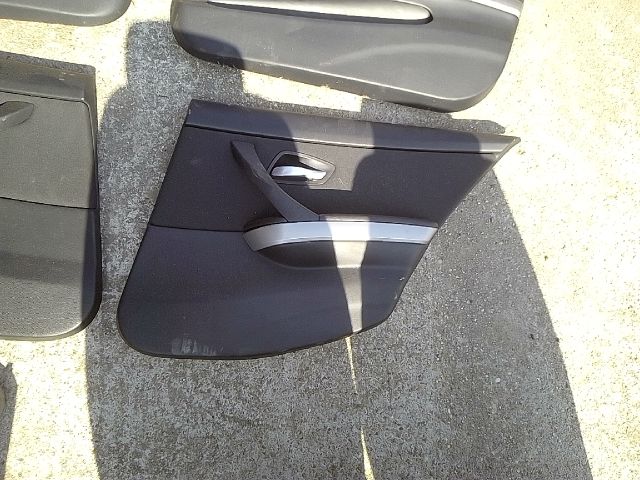 bontott BMW 3 E90 Ajtó Kárpit Szett