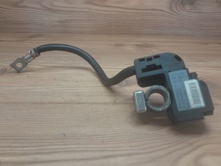 bontott BMW 3 E90 Akkumulátor Saru Elektronikával