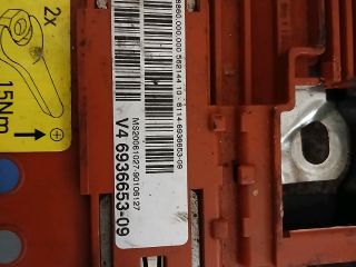 bontott BMW 3 E90 Akkumulátor Saru Elektronikával