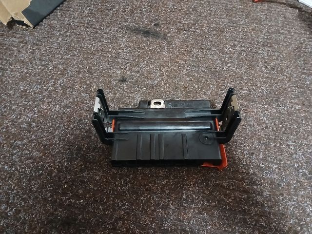 bontott BMW 3 E90 Akkumulátor Saru Elektronikával