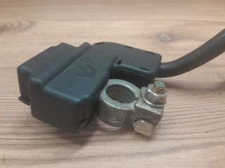 bontott BMW 3 E90 Akkumulátor Saru Elektronikával