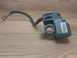 bontott BMW 3 E90 Akkumulátor Saru Elektronikával