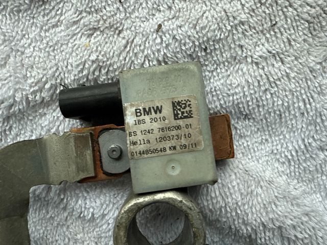 bontott BMW 3 E90 Akkumulátor Saru Elektronikával