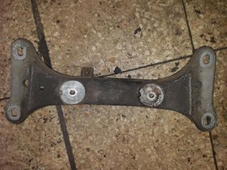 bontott BMW 3 E90 Alsó Kereszttartó