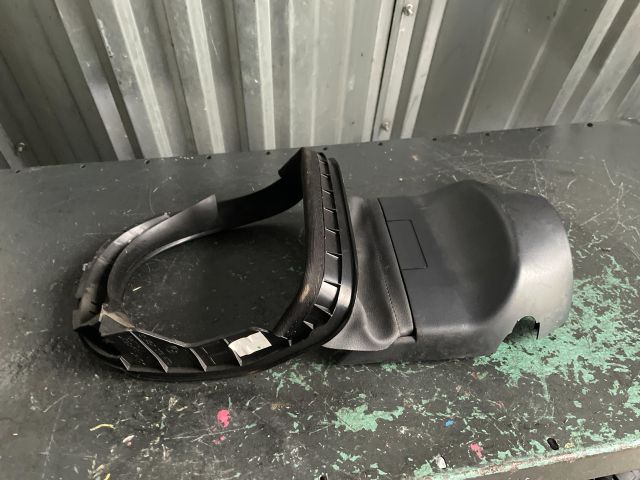 bontott BMW 3 E90 Alsó Kormányoszlop Burkolat