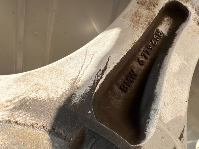 bontott BMW 3 E90 Alufelni (1 db)