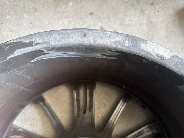 bontott BMW 3 E90 Alufelni (1 db)