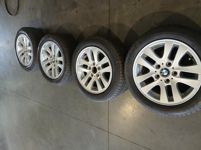 bontott BMW 3 E90 Alufelni Szett Gumival