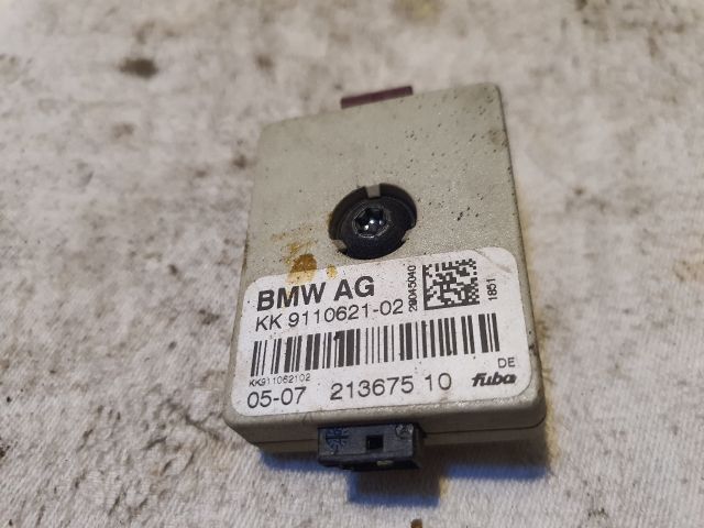 bontott BMW 3 E90 Antenna Erősítő