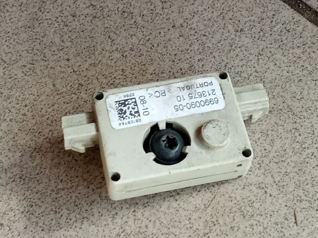 bontott BMW 3 E90 Antenna Erősítő