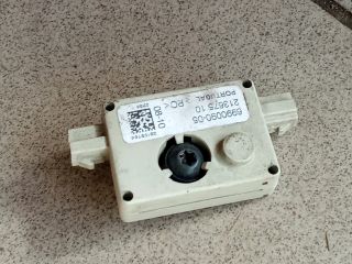 bontott BMW 3 E90 Antenna Erősítő