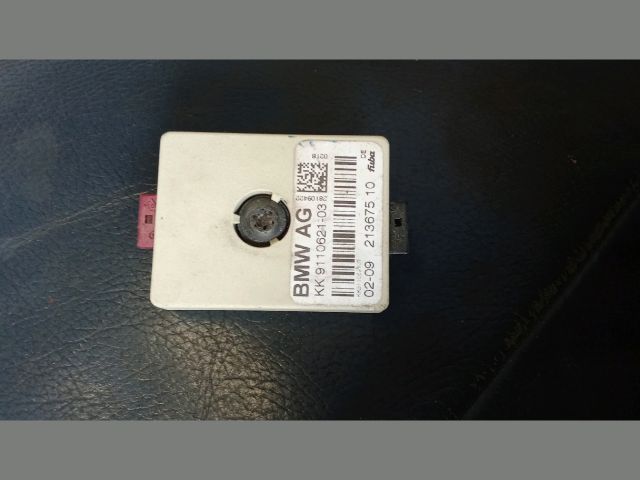 bontott BMW 3 E90 Antenna Erősítő
