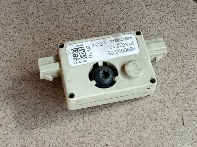 bontott BMW 3 E90 Antenna Erősítő