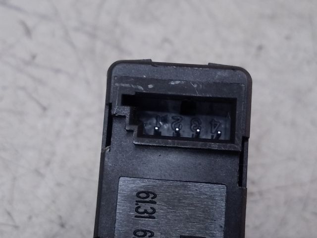 bontott BMW 3 E90 AUX Csatlakozó