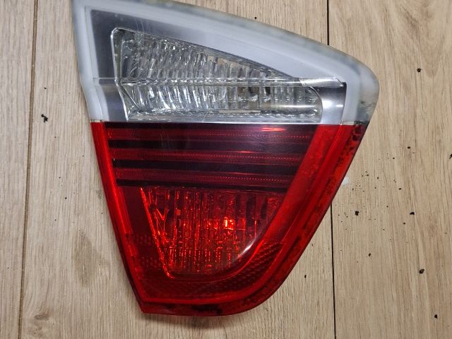 bontott BMW 3 E90 Bal Belső Hátsó Lámpa