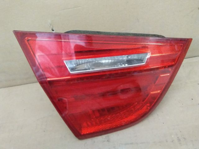 bontott BMW 3 E90 Bal Belső Hátsó Lámpa