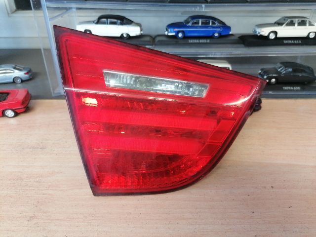 bontott BMW 3 E90 Bal Belső Hátsó Lámpa