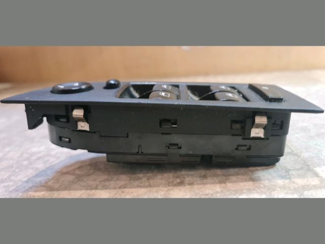 bontott BMW 3 E90 Bal első Ablakemelő Kapcsoló