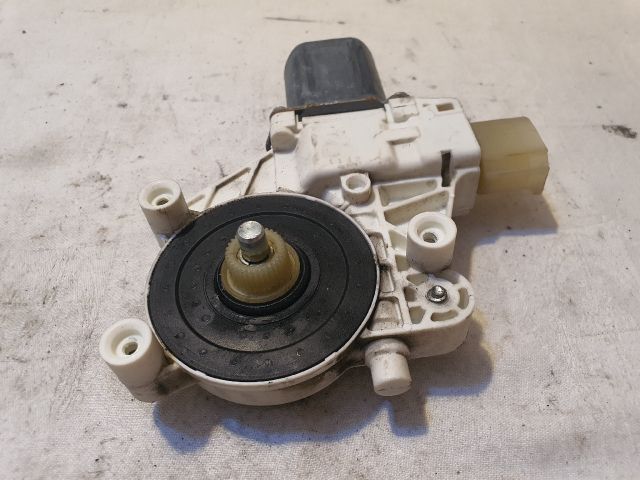 bontott BMW 3 E90 Bal első Ablakemelő Motor