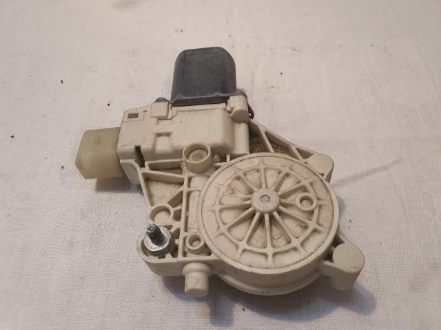 bontott BMW 3 E90 Bal első Ablakemelő Motor