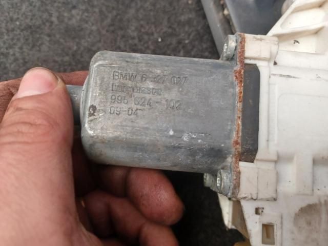 bontott BMW 3 E90 Bal első Ablakemelő Szerkezet (Elektromos)