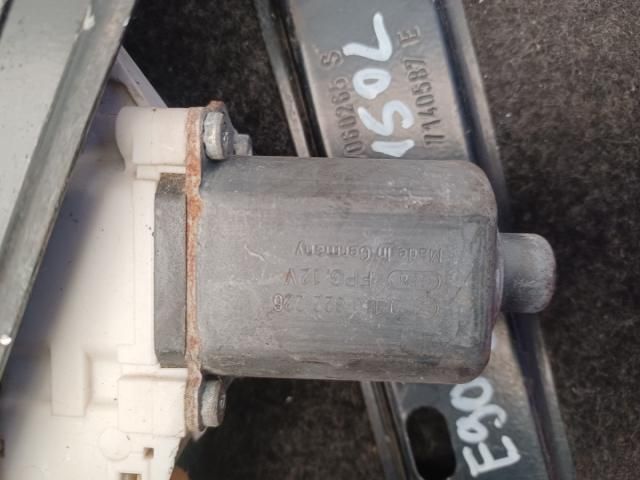 bontott BMW 3 E90 Bal első Ablakemelő Szerkezet (Elektromos)