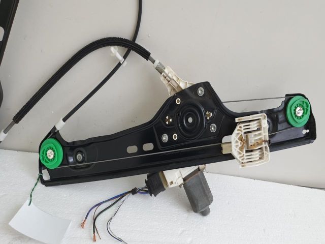 bontott BMW 3 E90 Bal első Ablakemelő Szerkezet (Elektromos)