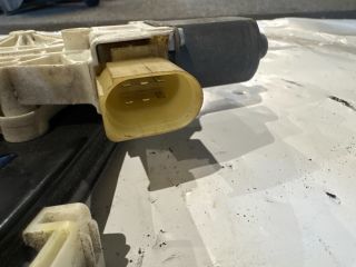 bontott BMW 3 E90 Bal első Ablakemelő Szerkezet (Elektromos)