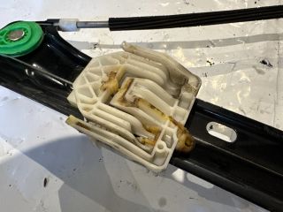 bontott BMW 3 E90 Bal első Ablakemelő Szerkezet (Elektromos)