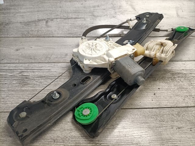 bontott BMW 3 E90 Bal első Ablakemelő Szerkezet (Elektromos)