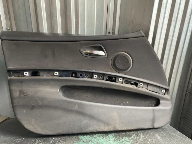 bontott BMW 3 E90 Bal első Ajtó Kárpit