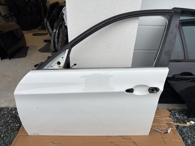 bontott BMW 3 E90 Bal első Ajtó (Részeivel)