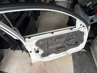 bontott BMW 3 E90 Bal első Ajtó (Részeivel)