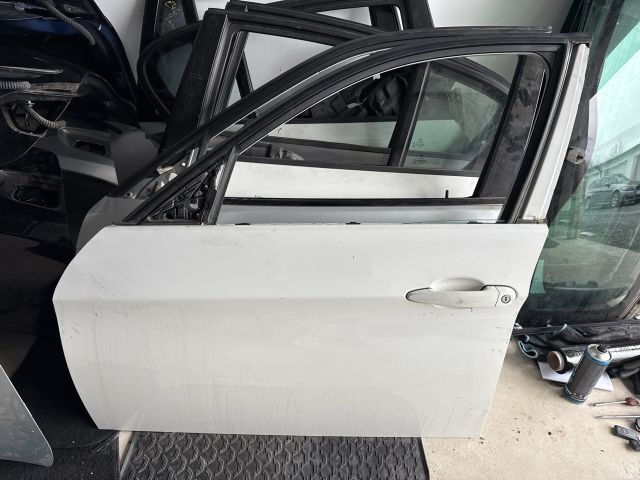 bontott BMW 3 E90 Bal első Ajtó (Részeivel)