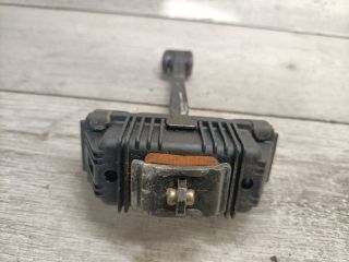 bontott BMW 3 E90 Bal első Ajtóhatároló