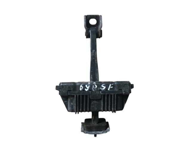 bontott BMW 3 E90 Bal első Ajtóhatároló