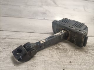 bontott BMW 3 E90 Bal első Ajtóhatároló