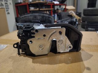 bontott BMW 3 E90 Bal első Ajtózár