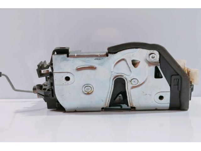 bontott BMW 3 E90 Bal első Ajtózár