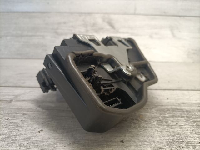 bontott BMW 3 E90 Bal első Ajtózár